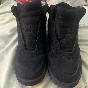 Nike court vision suede black (used) size 8